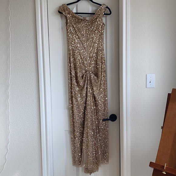Adrianna Papell: Gold Sequence Dress - Picture 4 of 7